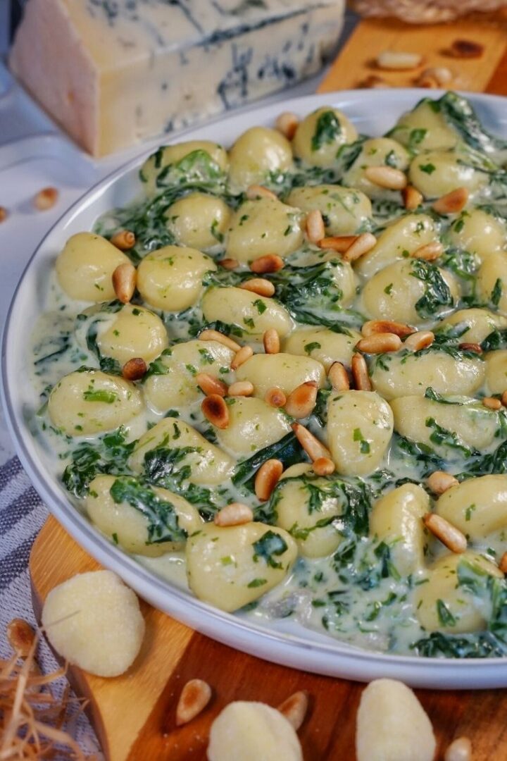 einfaches rezept gnocchi pfanne spinat gorgonzola