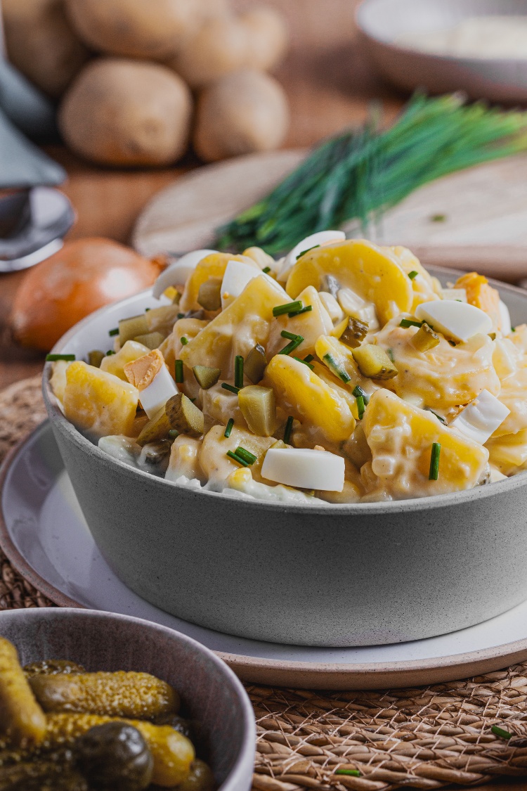 Kartoffelsalat mit Mayo - schnelles & einfaches Rezept