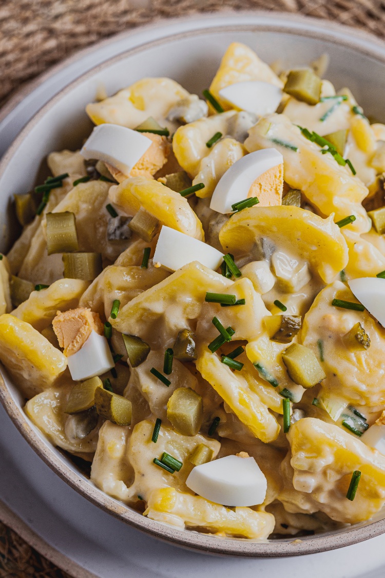 Kartoffelsalat mit Mayonnaise - schnell & einfach